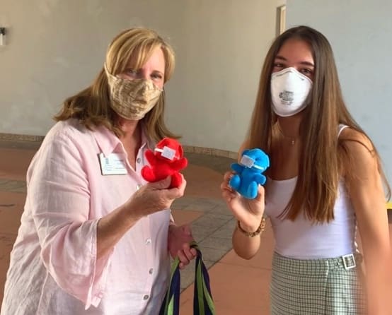 Broward County student makes COVID-19 pandemic more “bearable” for assisted living residents