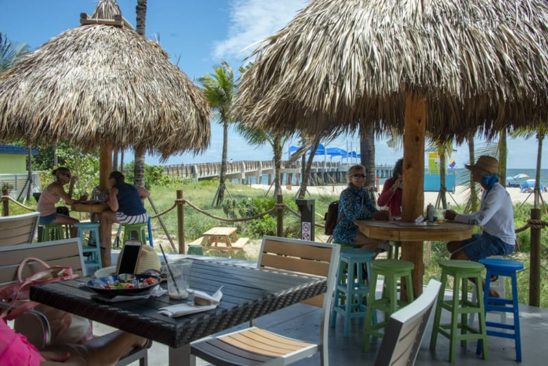 Lucky Fish Beach Bar and Grill